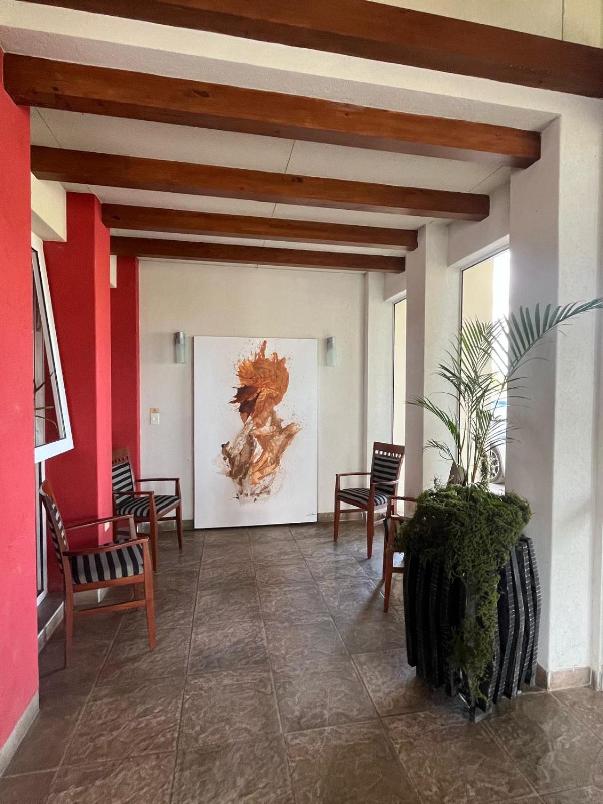Howard Johnson Inn Rosario De La Frontera Esterno foto