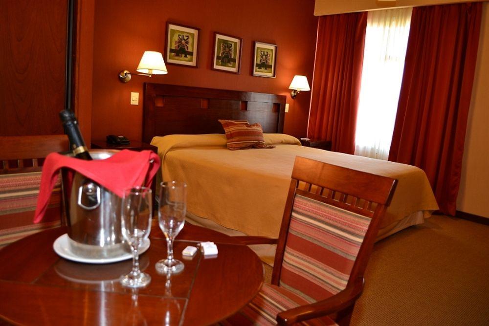 Howard Johnson Inn Rosario De La Frontera Esterno foto